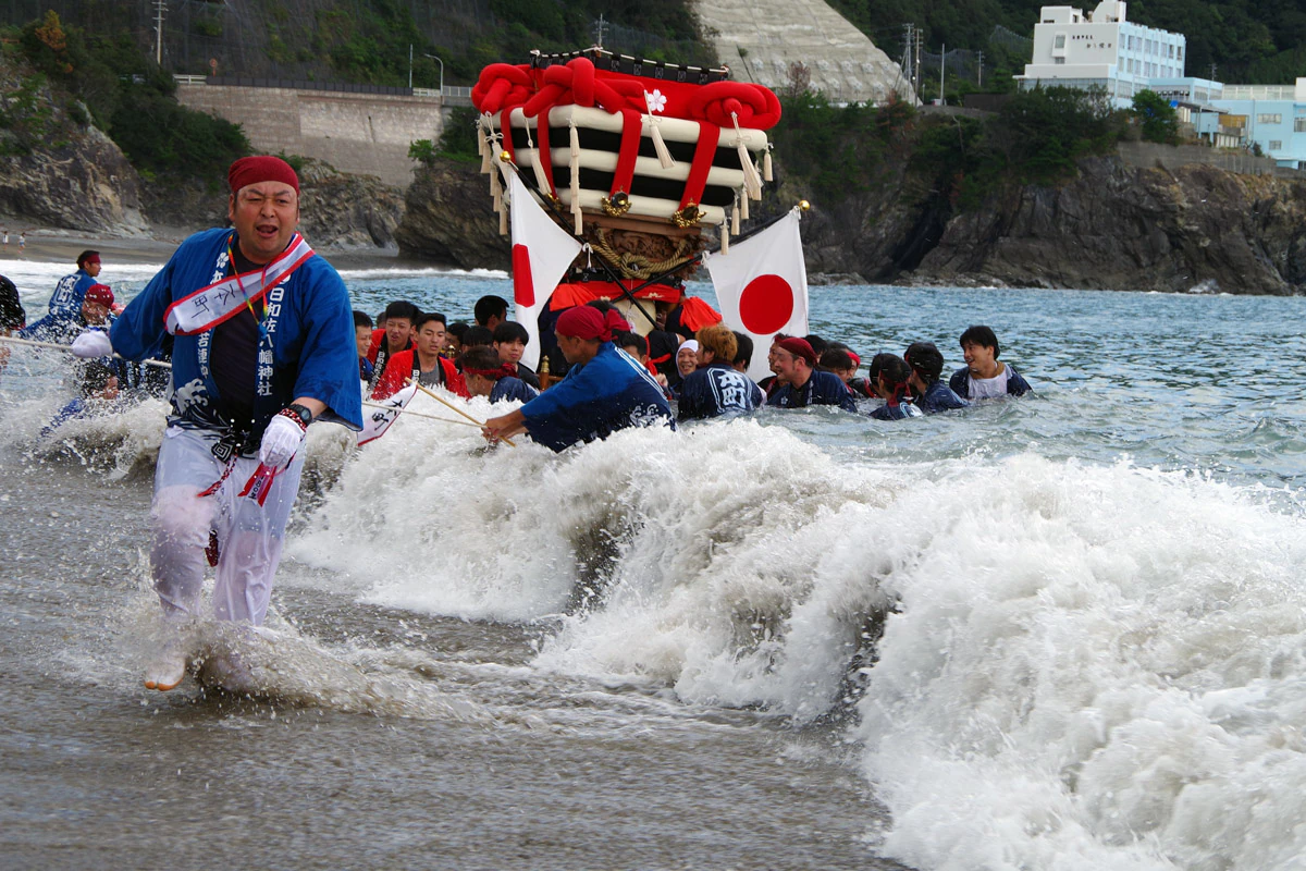 hiwasa_honmachi_1_h30.jpg